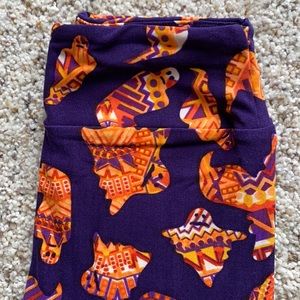 • Lularoe Tween Leggings •